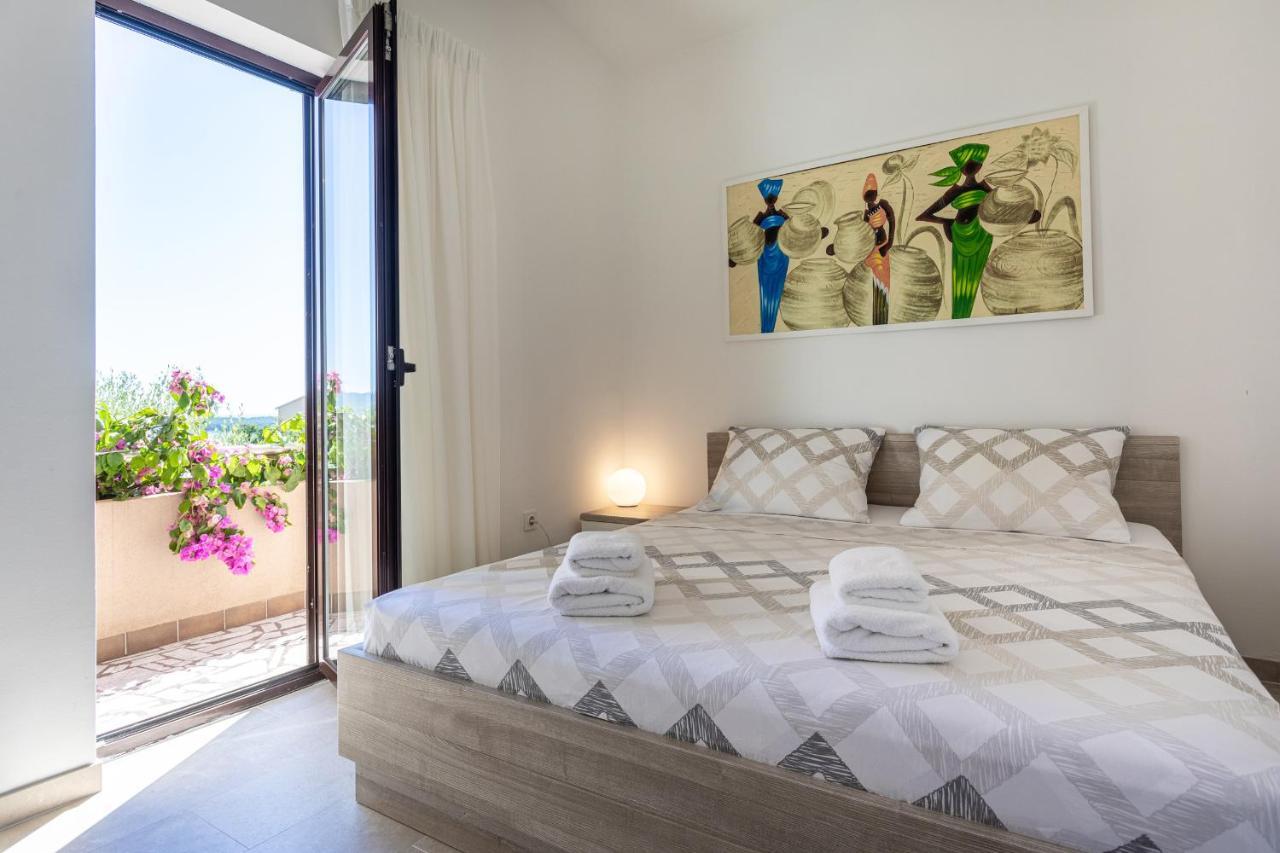 Apartments House Barbara 2 คอร์นิช ภายนอก รูปภาพ