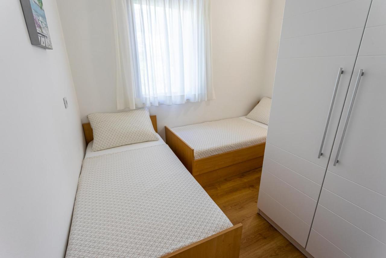 Apartments House Barbara 2 คอร์นิช ภายนอก รูปภาพ