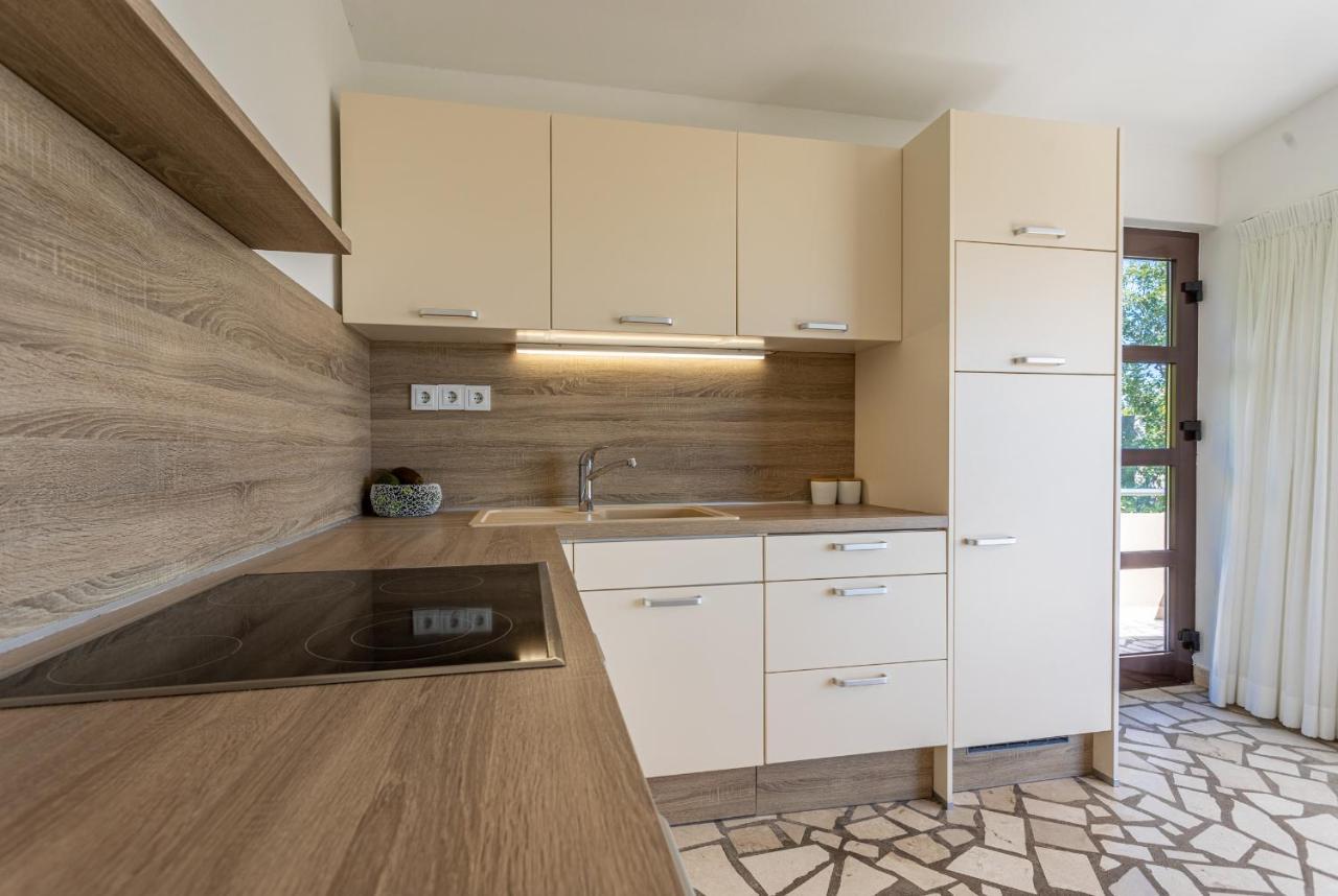 Apartments House Barbara 2 คอร์นิช ภายนอก รูปภาพ