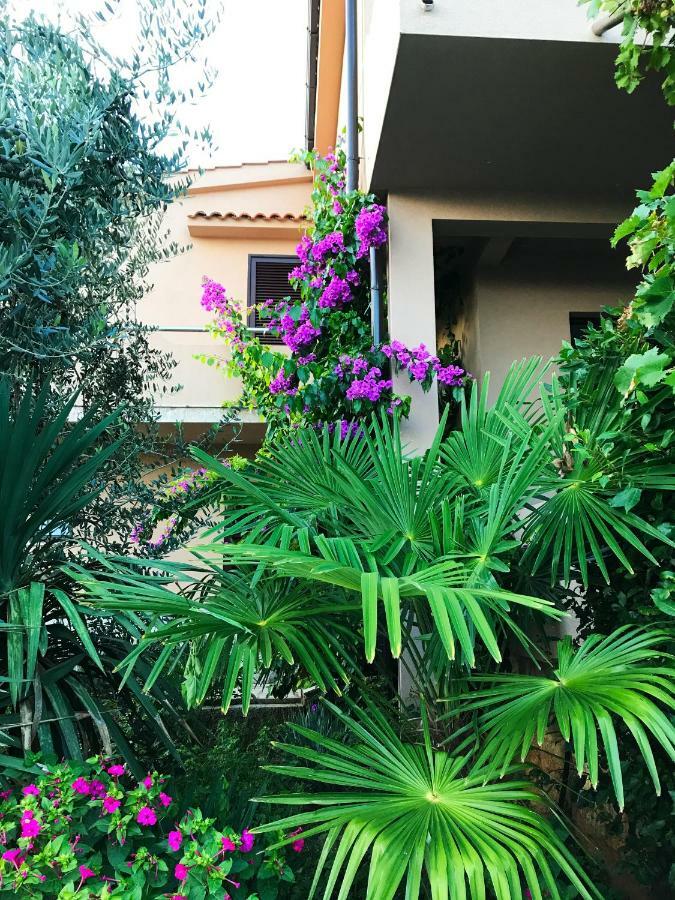 Apartments House Barbara 2 คอร์นิช ภายนอก รูปภาพ